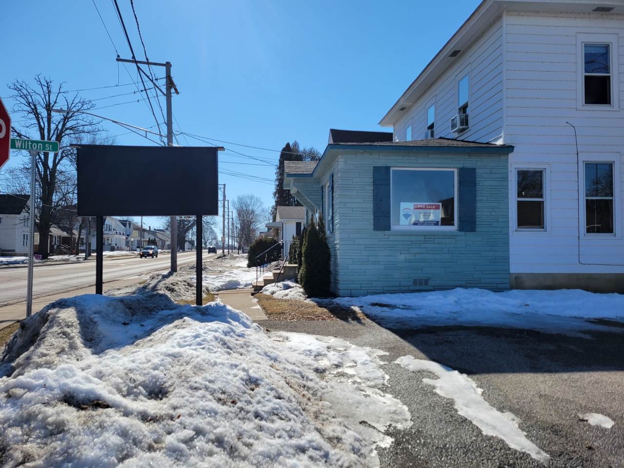 986 Main Street - Photo 1