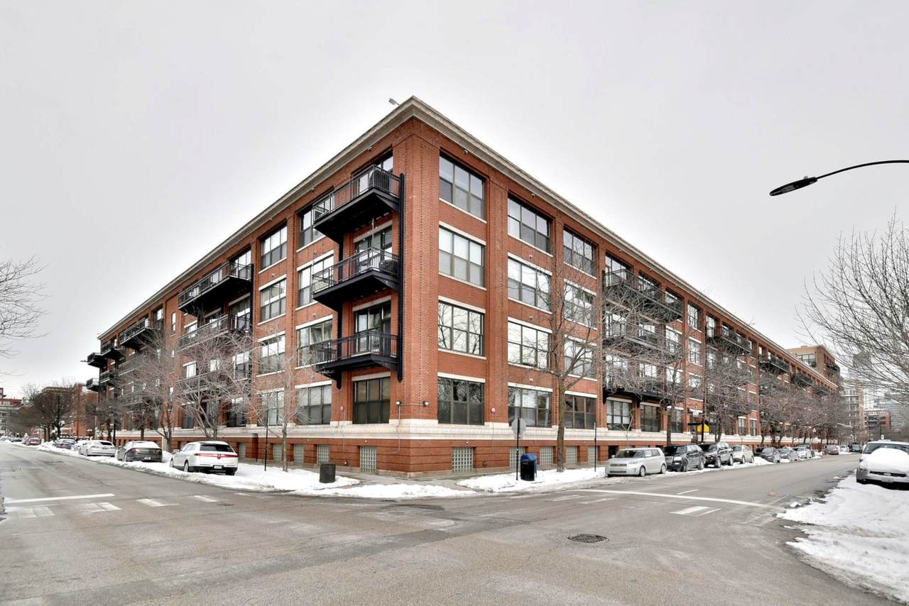 1040 Adams Street - Photo 1