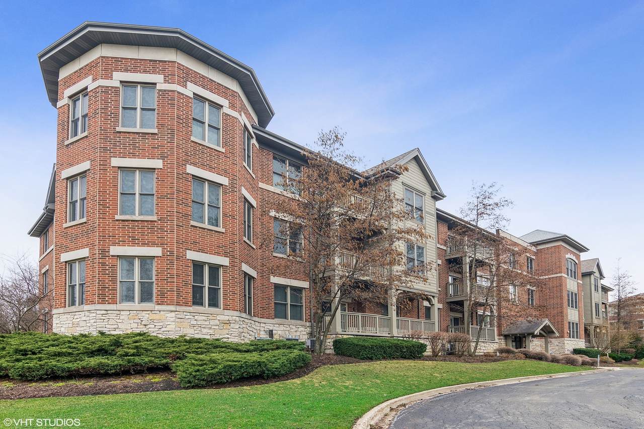 275 Railroad Avenue - Photo 1