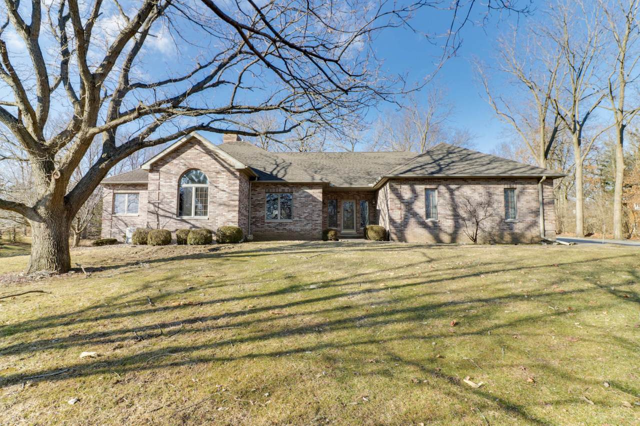 18864 Valley Court - Photo 1