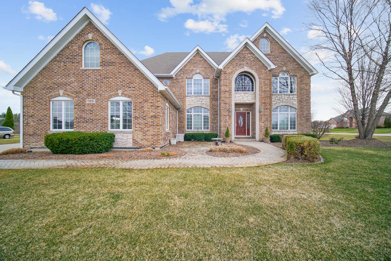 17918 Foxhound Lane - Photo 1