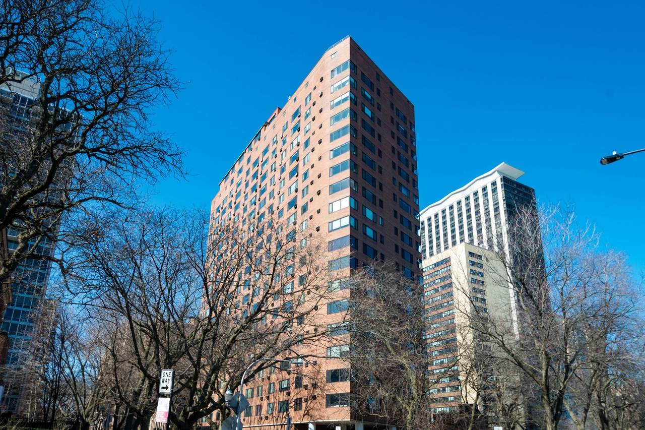 3100 Lake Shore Drive - Photo 1