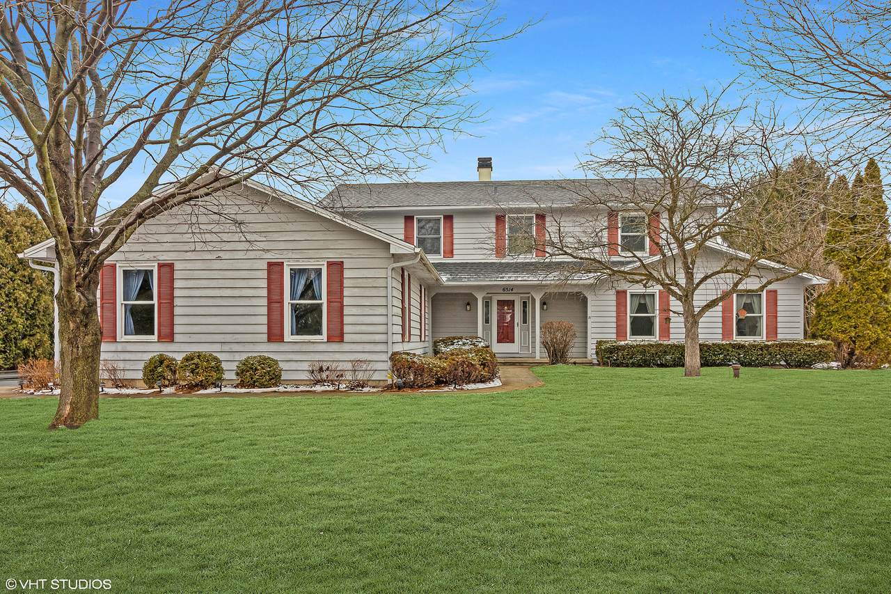 6514 Coachlight Road - Photo 1