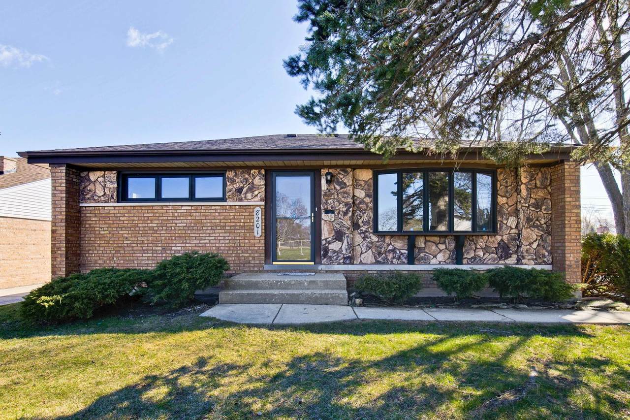 8201 Washington Street - Photo 1