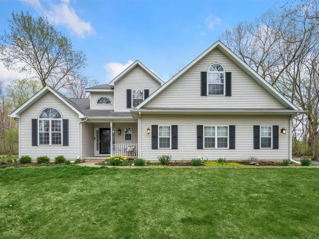 7609 B River Oaks Drive - Photo 1