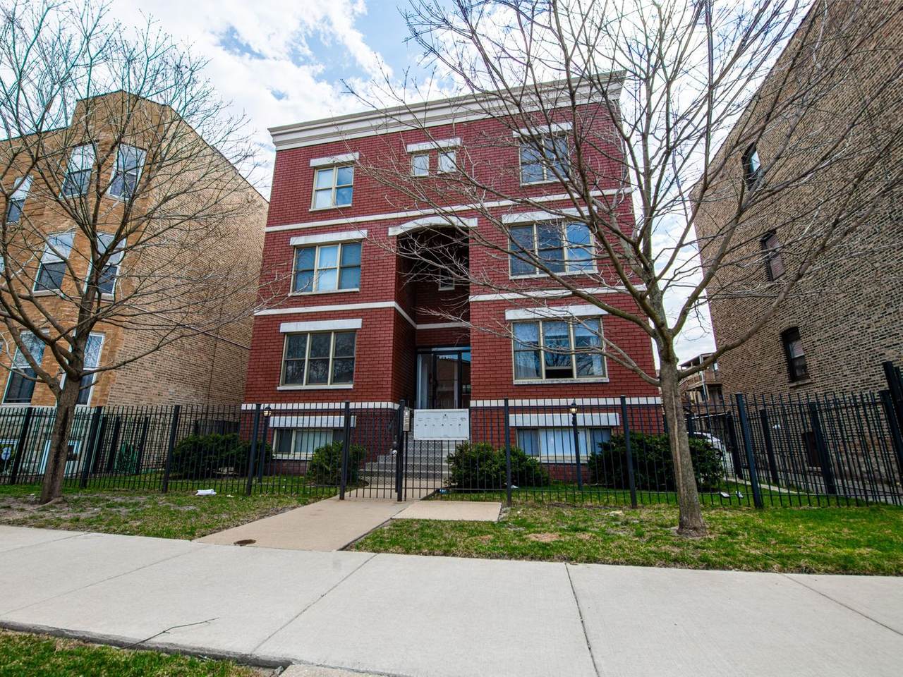 1415 62ND Street - Photo 1