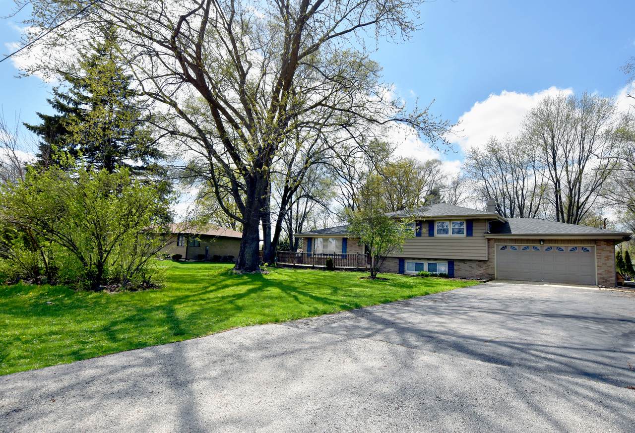 16020 Weber Road - Photo 1