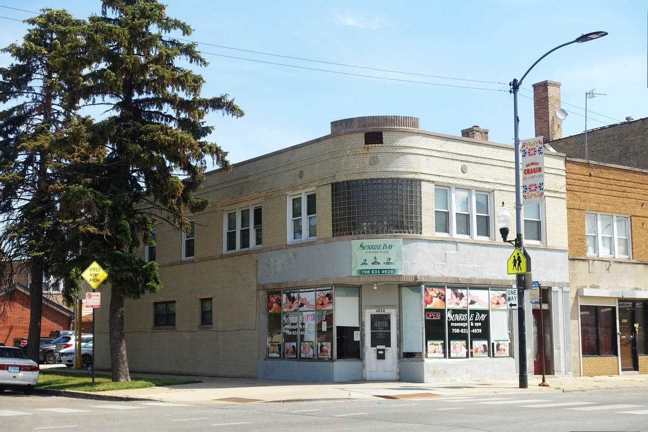 4856 Diversey Avenue - Photo 1