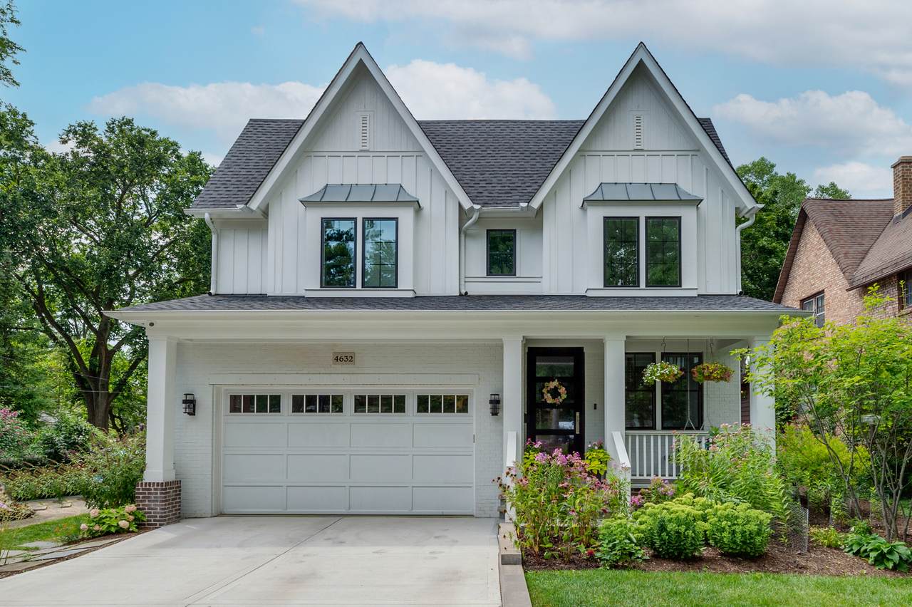 4632 Oakwood Avenue - Photo 1