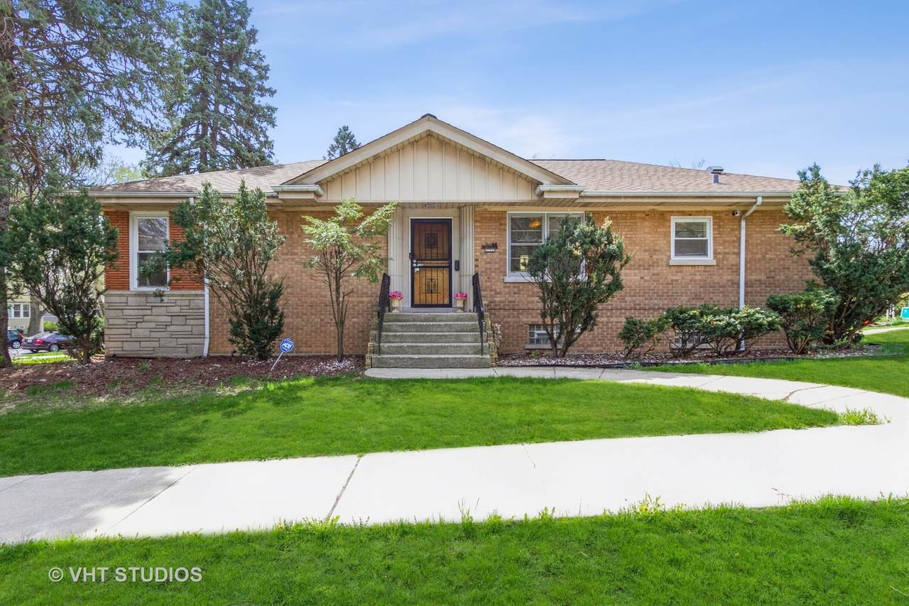 10700 Prospect Avenue - Photo 1