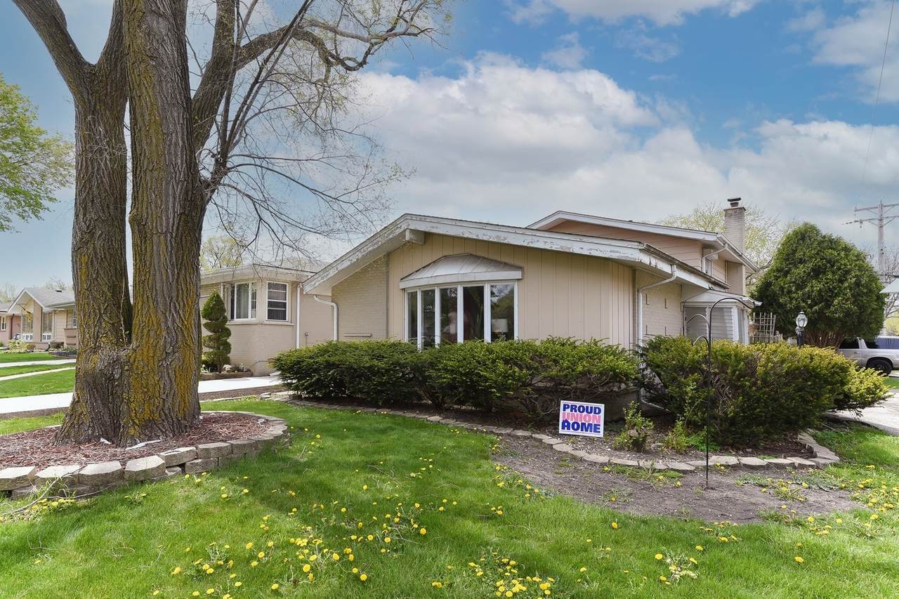 3 White Oak Street - Photo 1