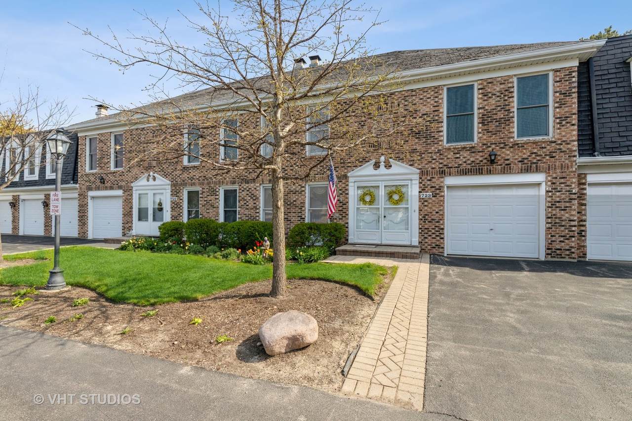 723 Garfield Avenue - Photo 1