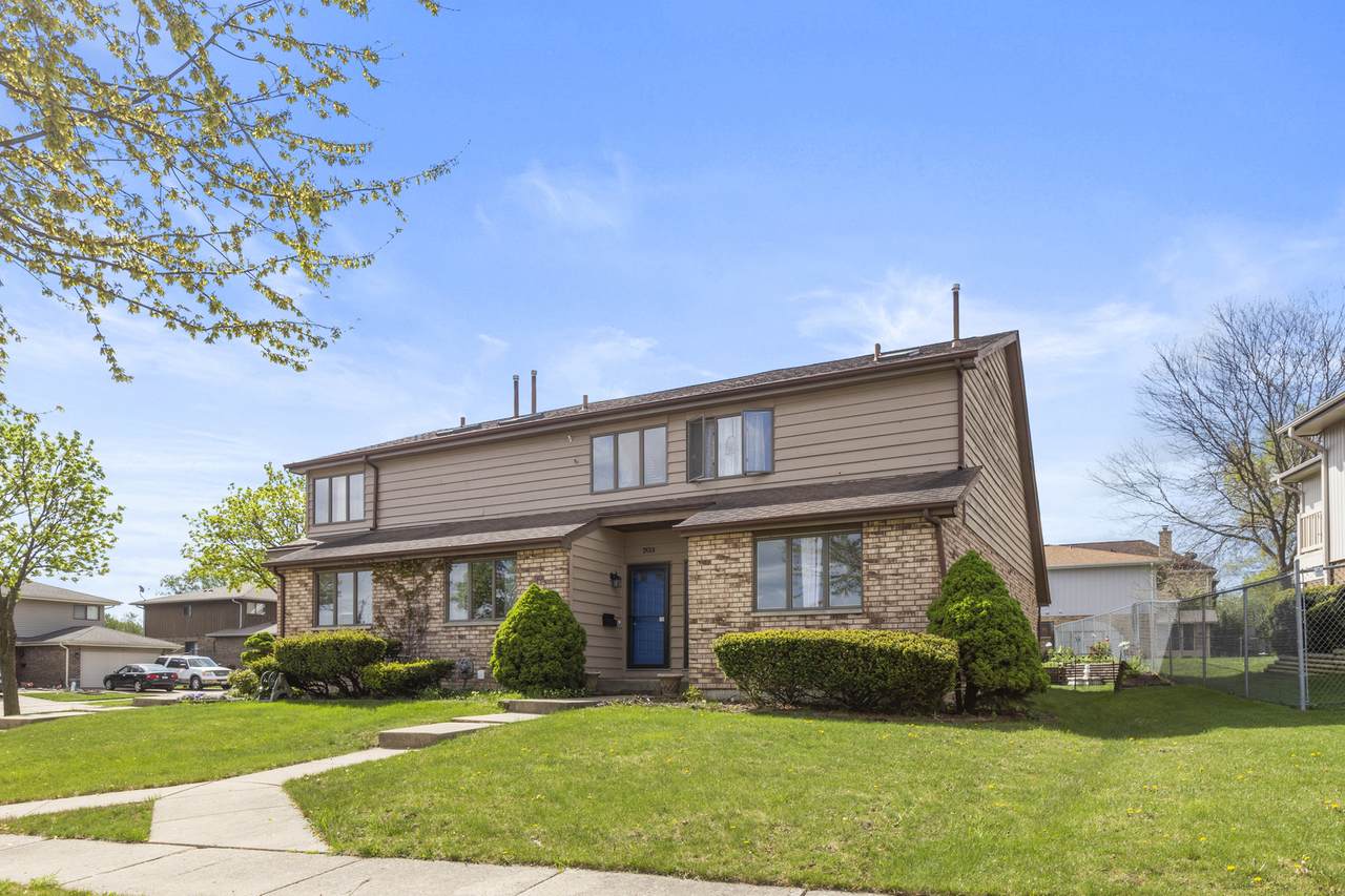 703 Morningside Court - Photo 1
