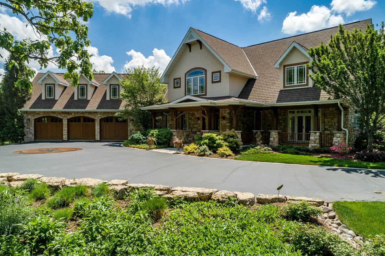 7510 Briarcliff Drive - Photo 1
