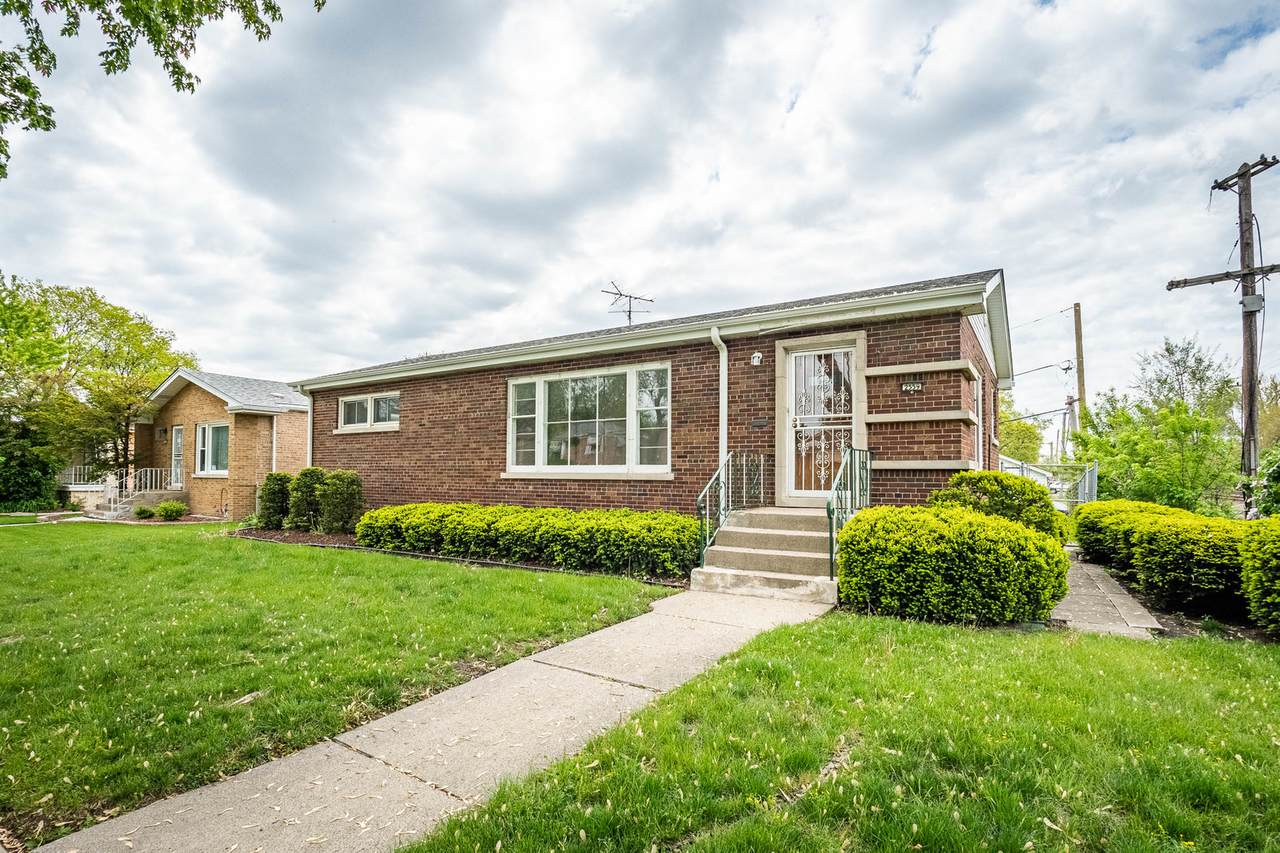 2559 115th Street - Photo 1