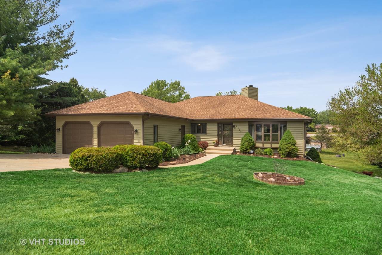 4420 Nancy Drive - Photo 1