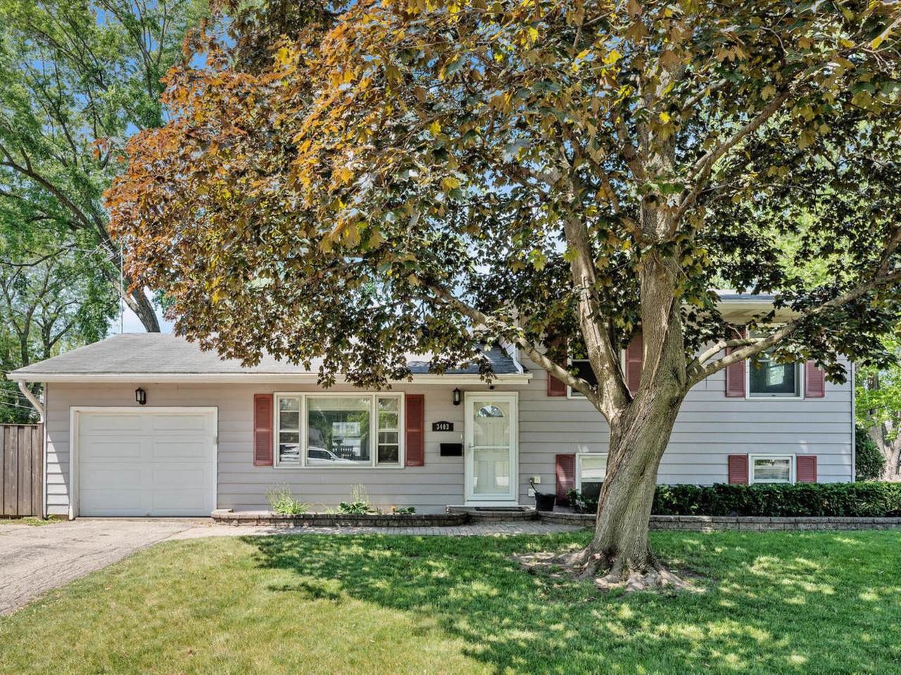 3403 Oriole Lane - Photo 1