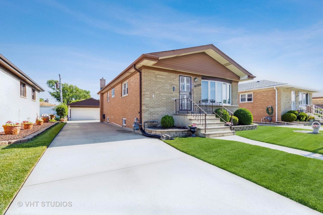 3816 Emerson Drive - Photo 1
