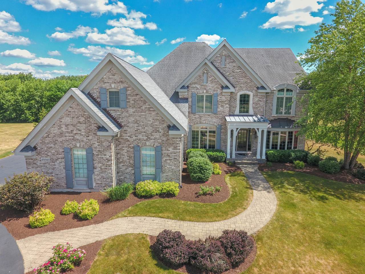 4N945 Prairie Lakes Boulevard - Photo 1