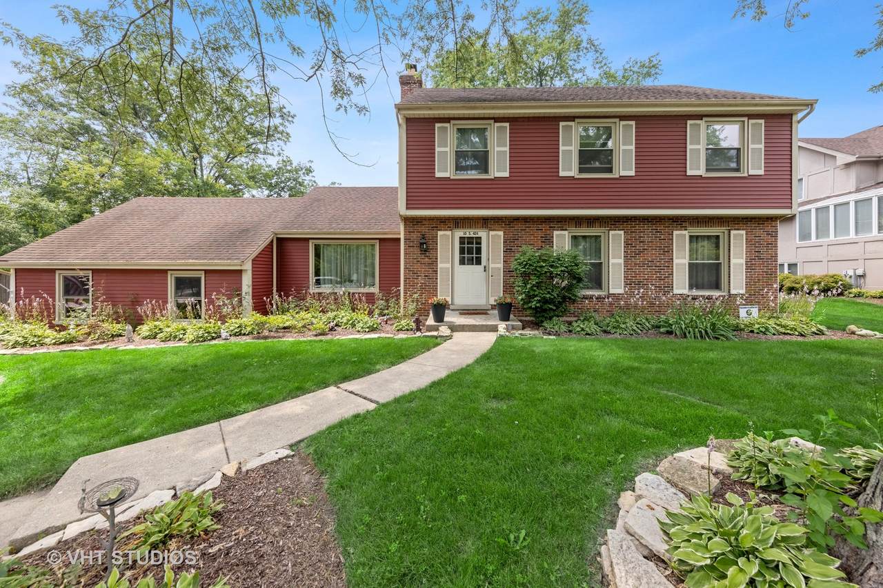 10S424 Glenn Drive - Photo 1