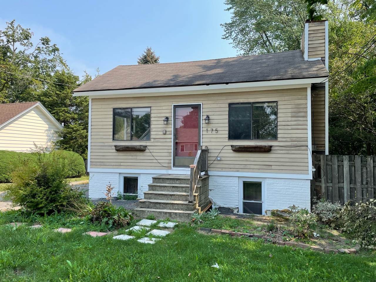 175 Moseley Street - Photo 1
