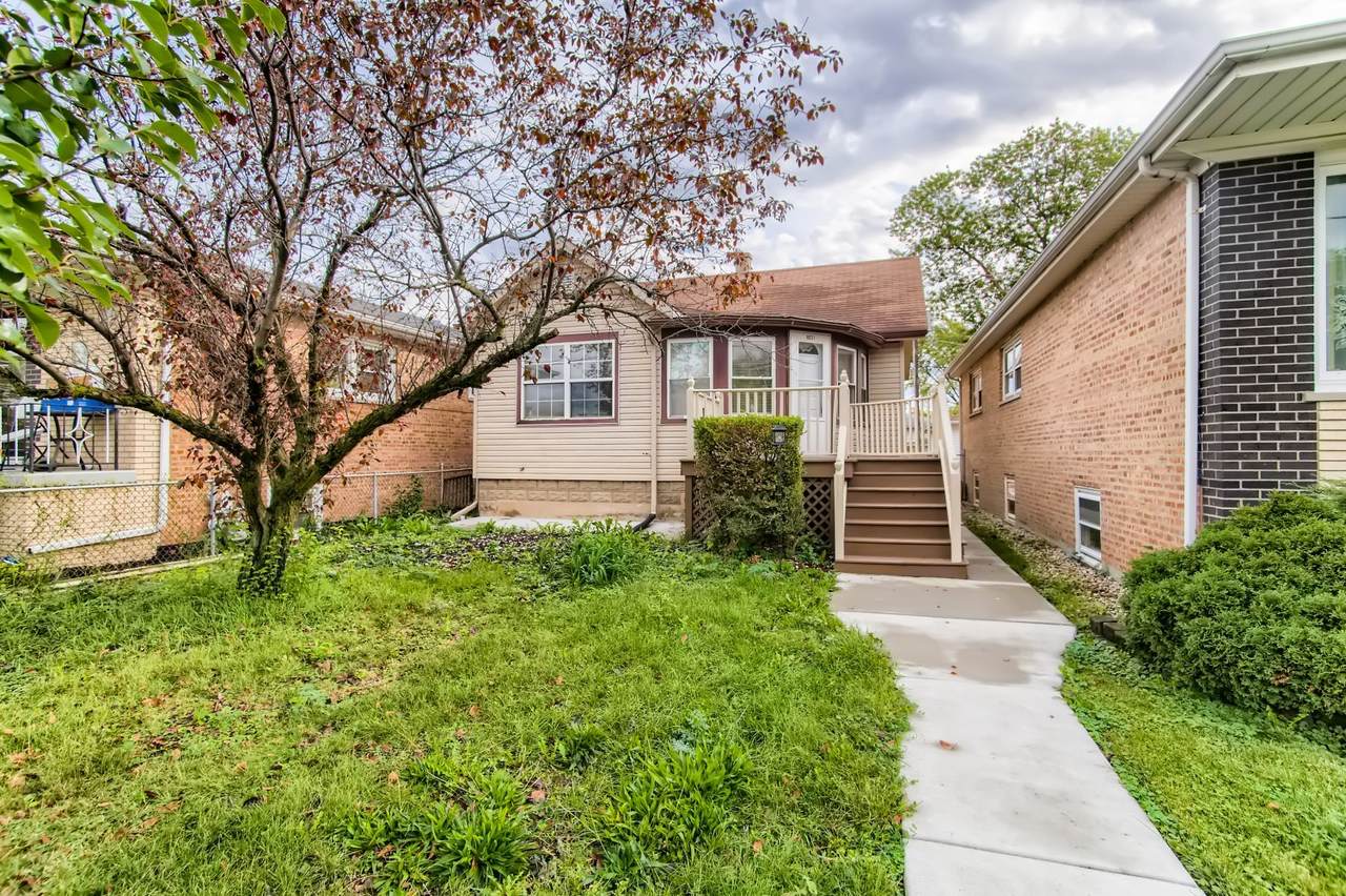 8031 Neenah - Photo 1
