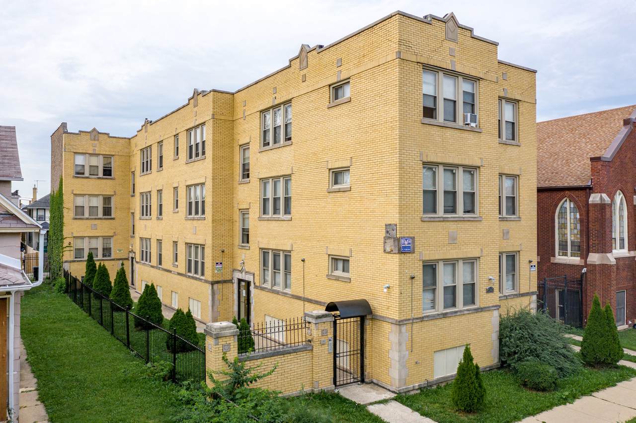 4951 Walton Street - Photo 1