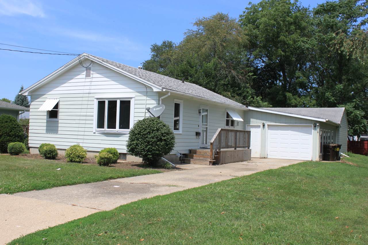 530 10th Street - Photo 1