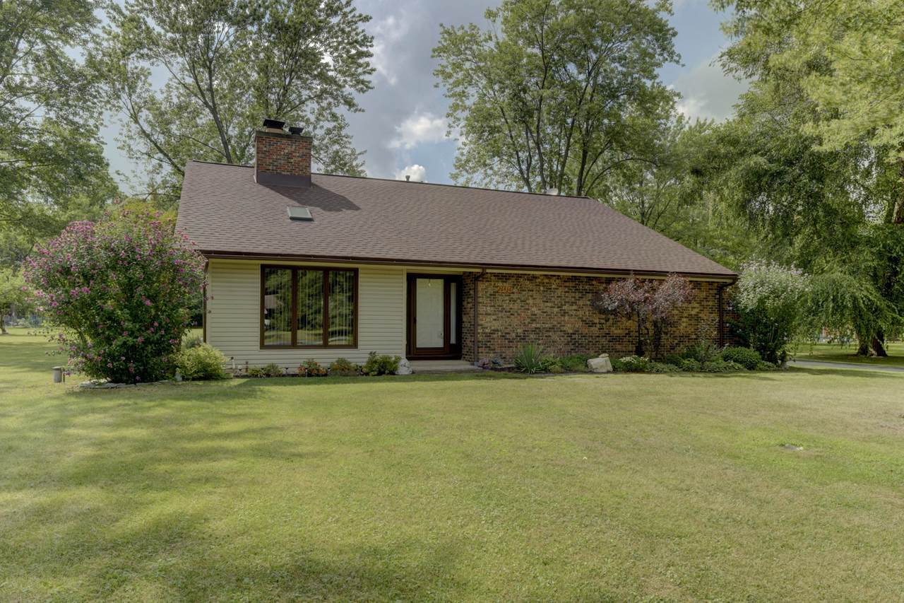 26436 Greenwood Avenue - Photo 1