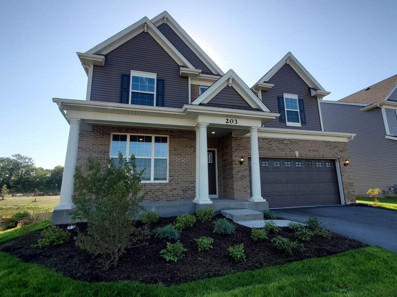 203 Barry Road - Photo 1