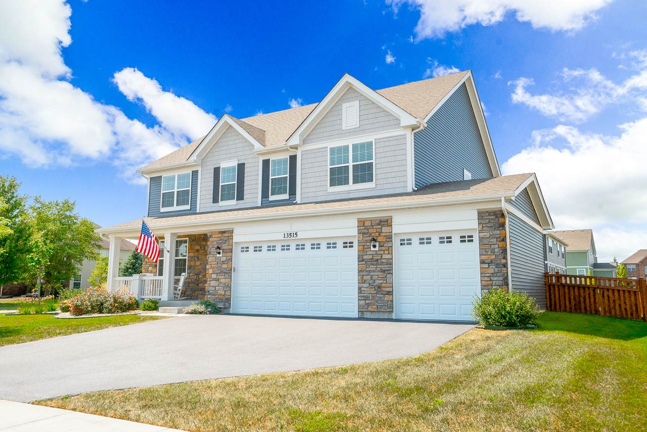13515 Arborview Circle - Photo 1