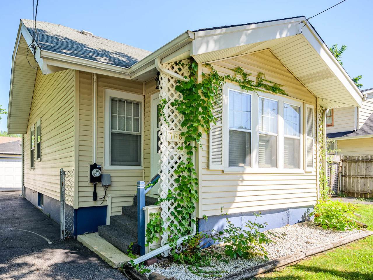 768 Parkway Avenue - Photo 1