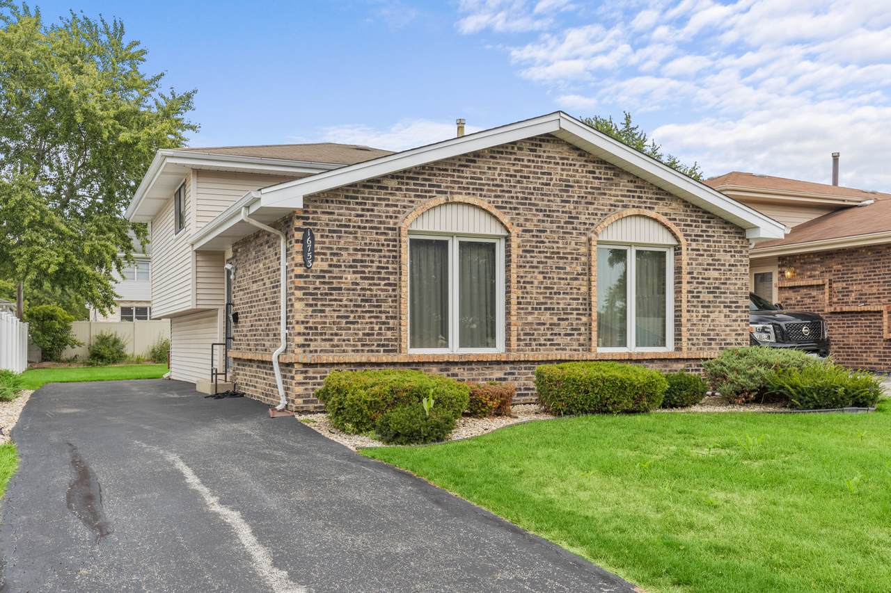 16753 Highview Avenue - Photo 1
