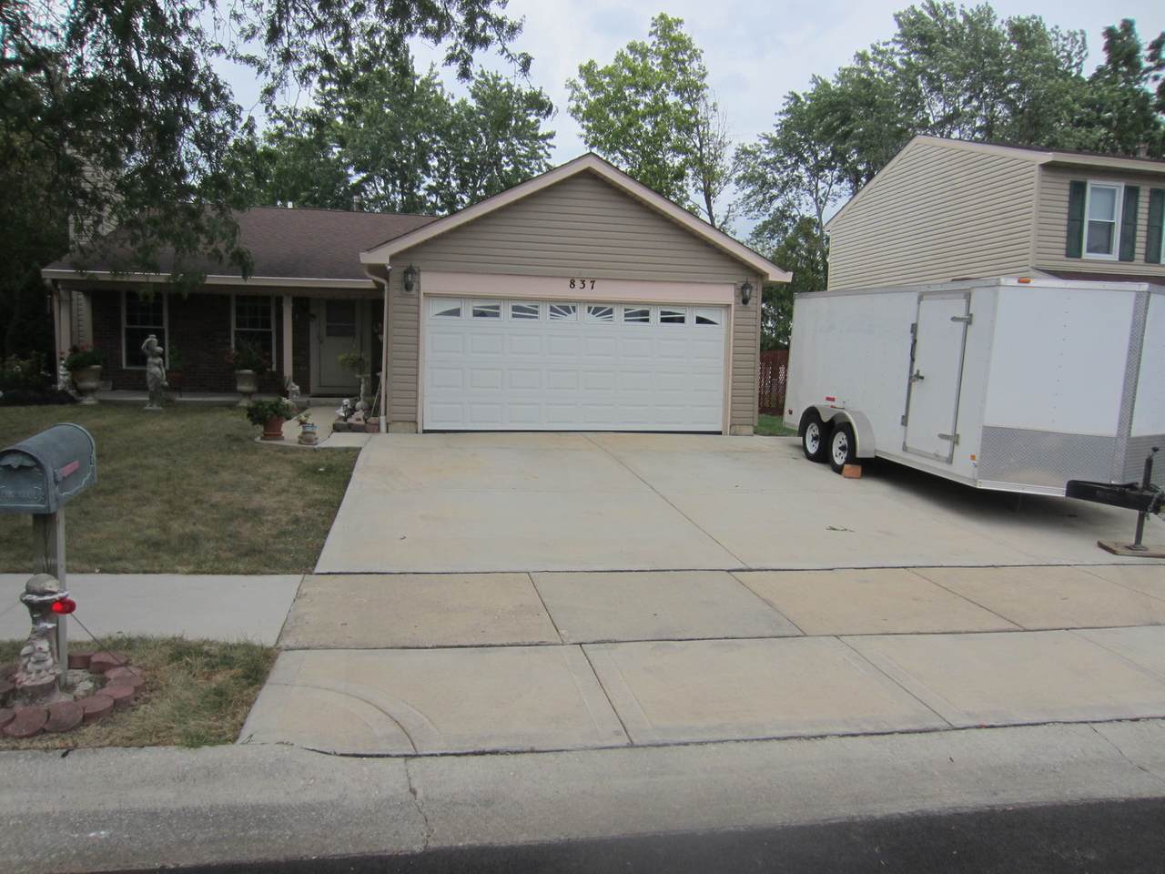 837 Kansas Street - Photo 1