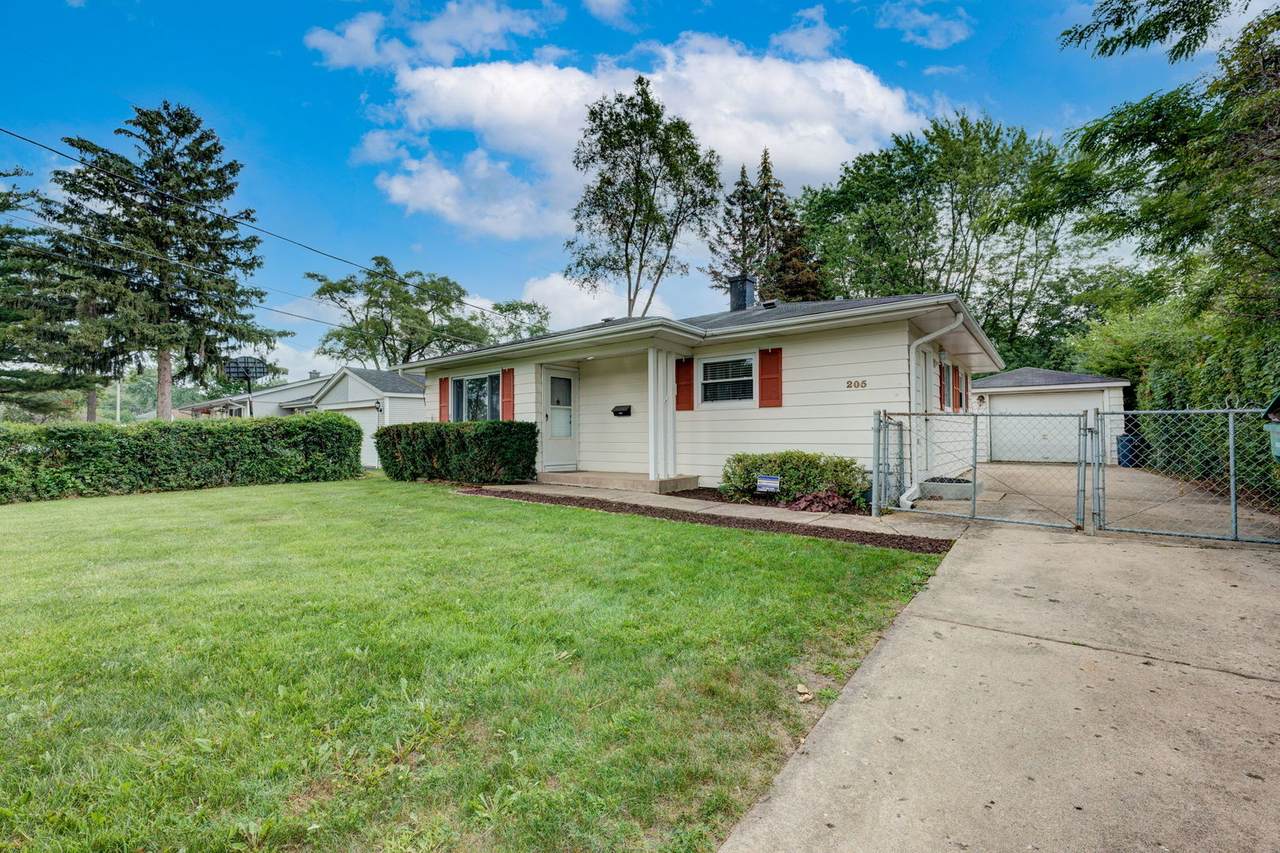 205 Albert Terrace - Photo 1