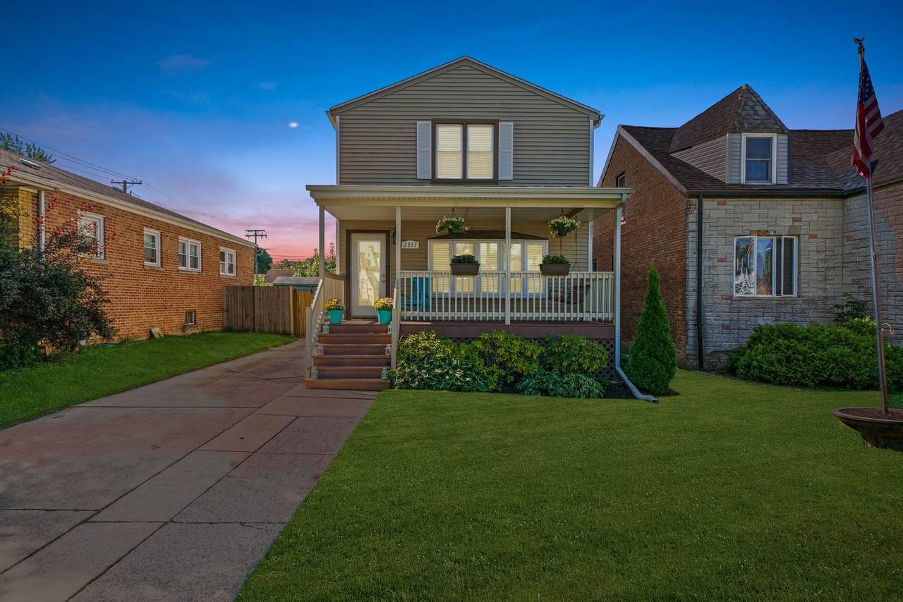 2813 102nd Street - Photo 1