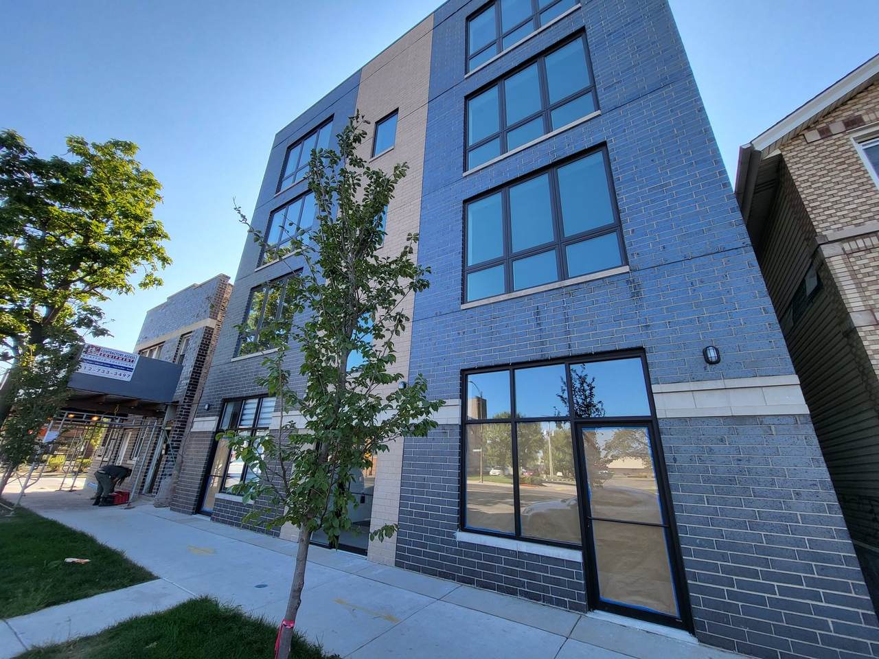3220 Ashland Avenue - Photo 1