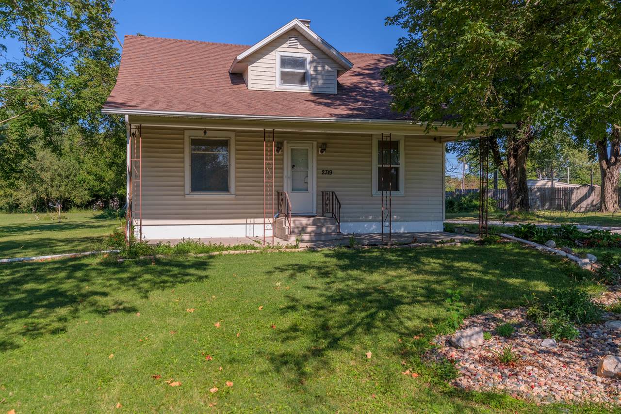 2319 Springfield Road - Photo 1