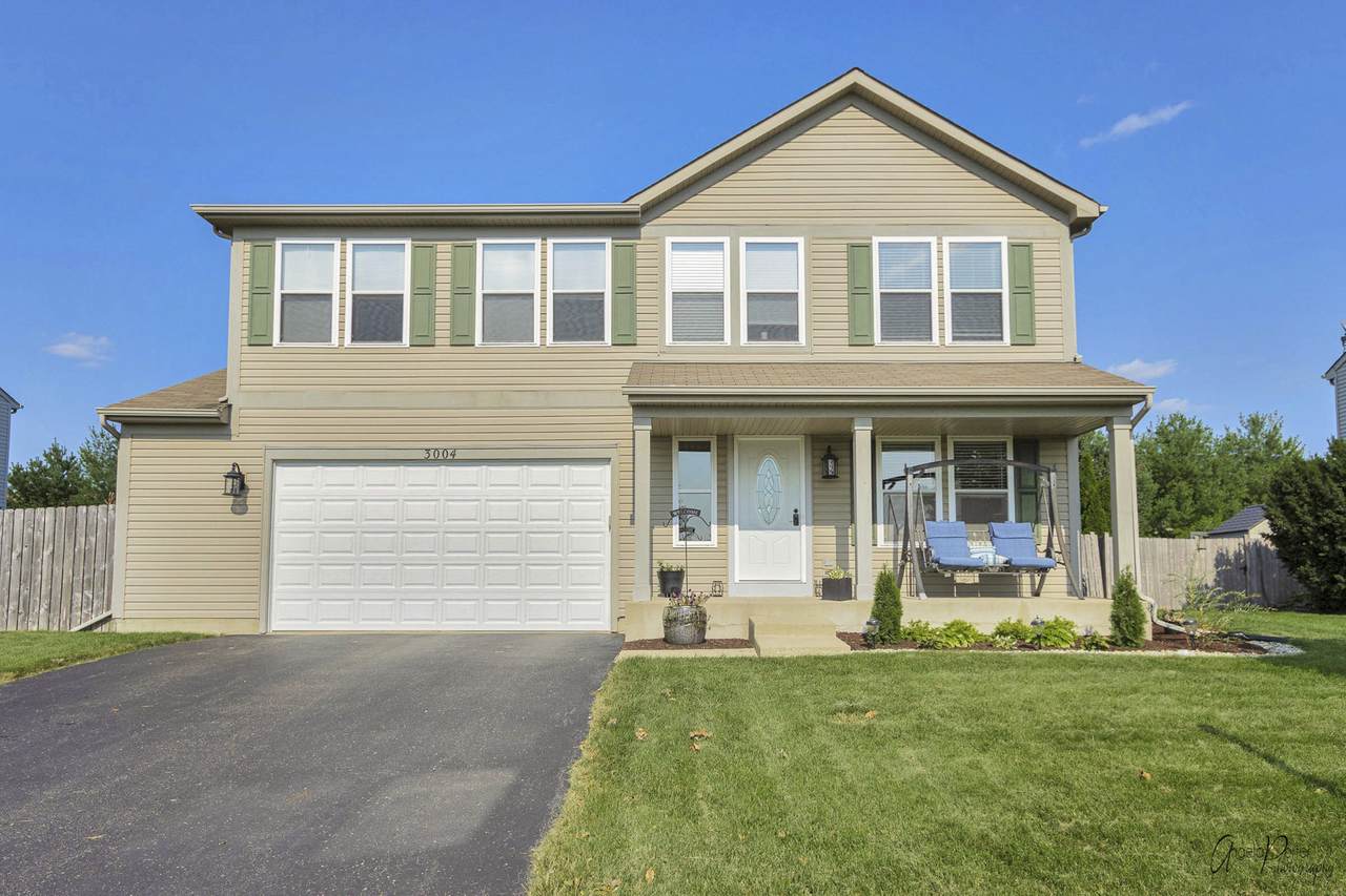 3004 Pond End Lane - Photo 1