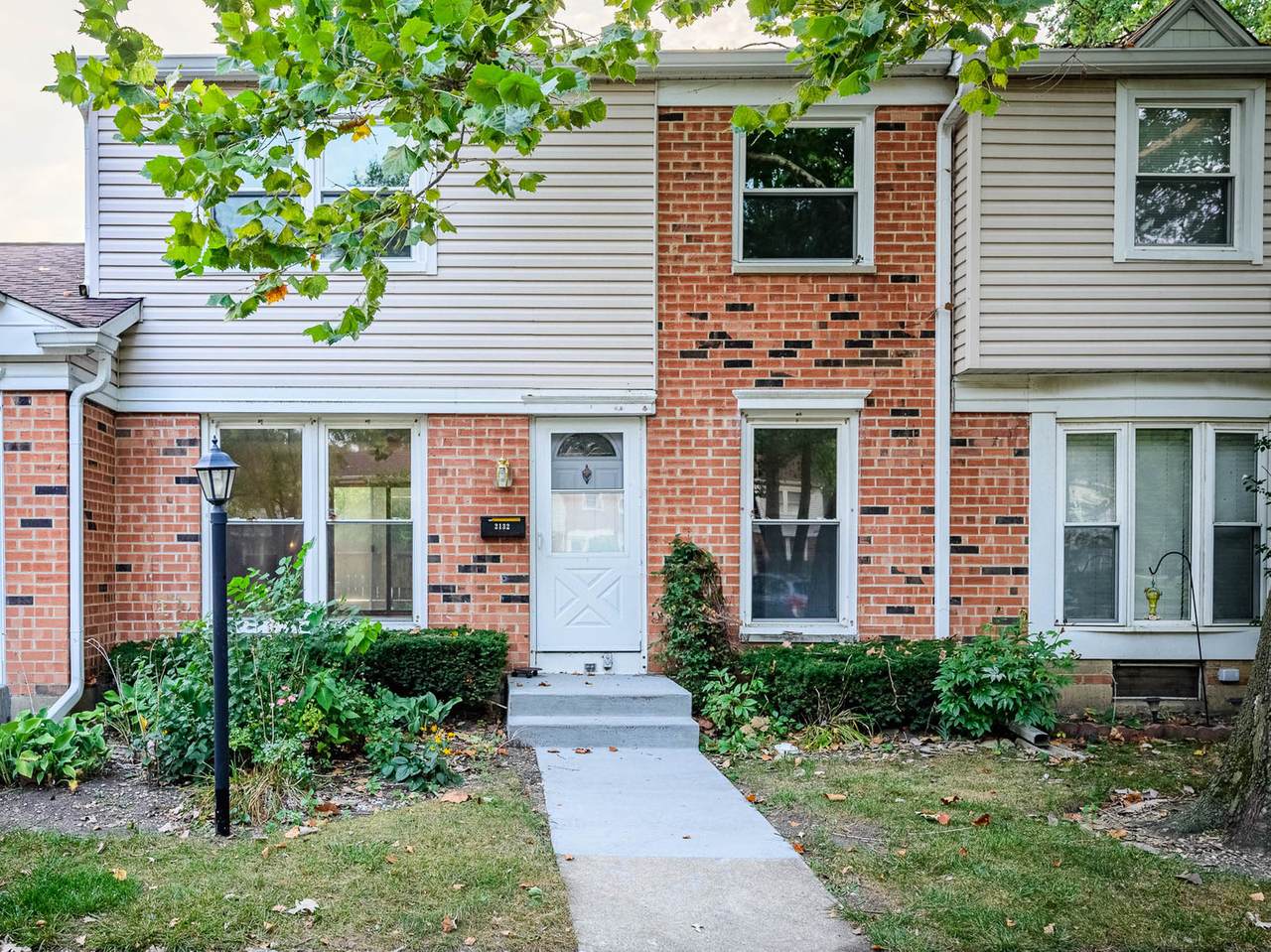 2132 Greenwood Court - Photo 1