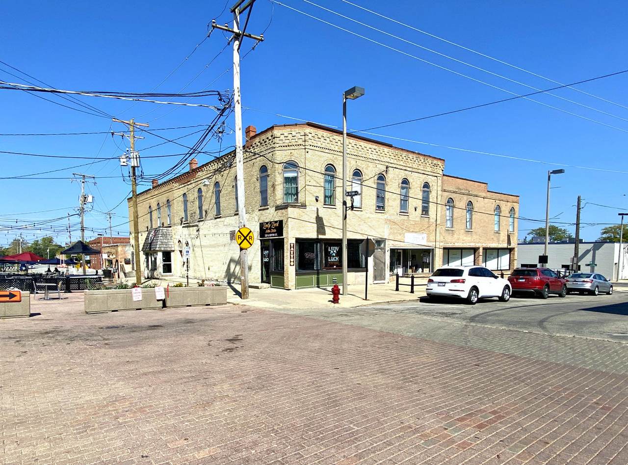 226 Benton Street - Photo 1