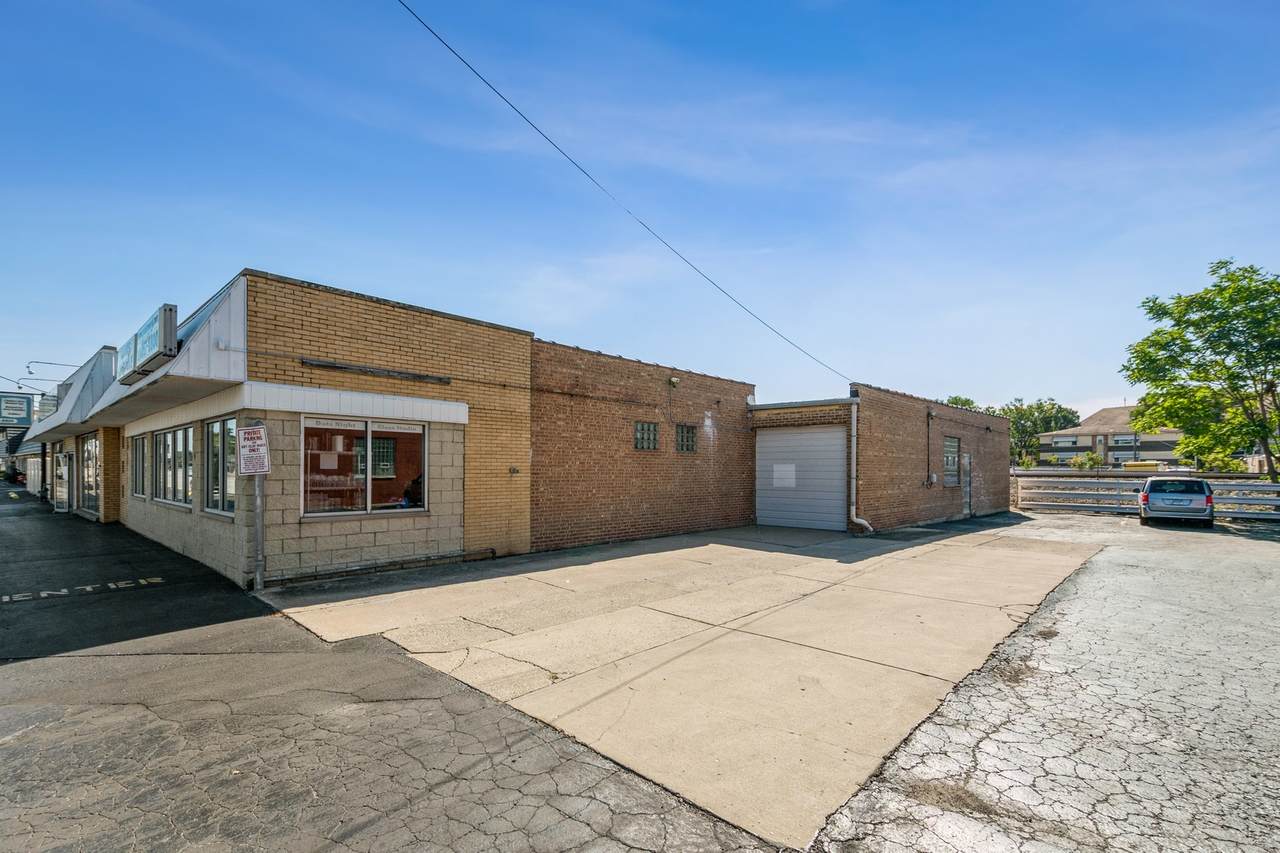 4535 Southwest Highway - Photo 1