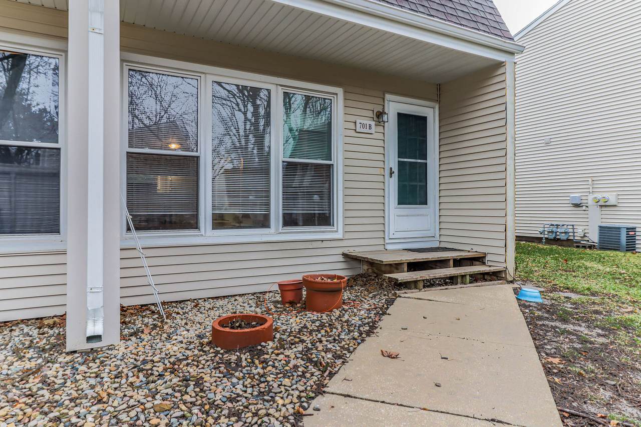 701 Kenwood Road - Photo 1