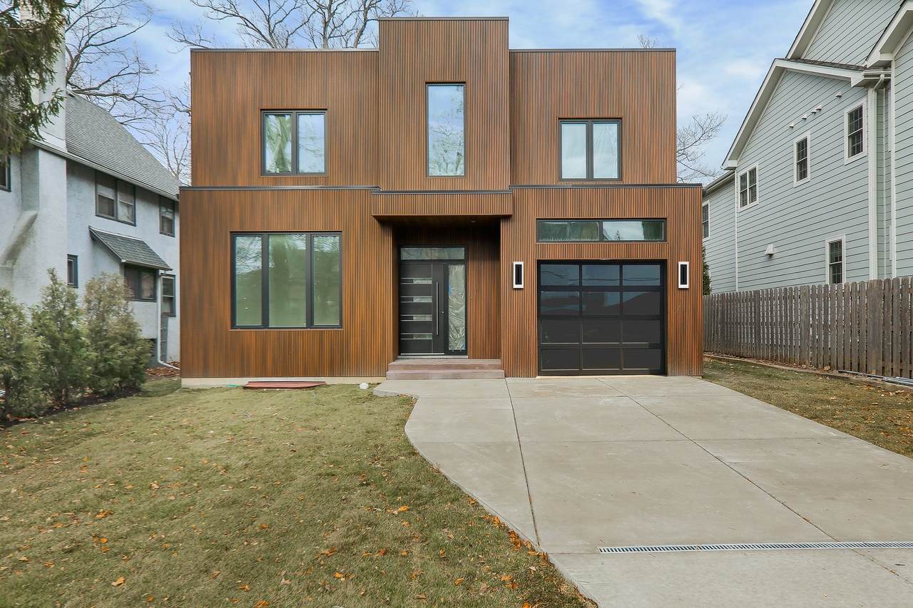 803 Pine Street - Photo 1