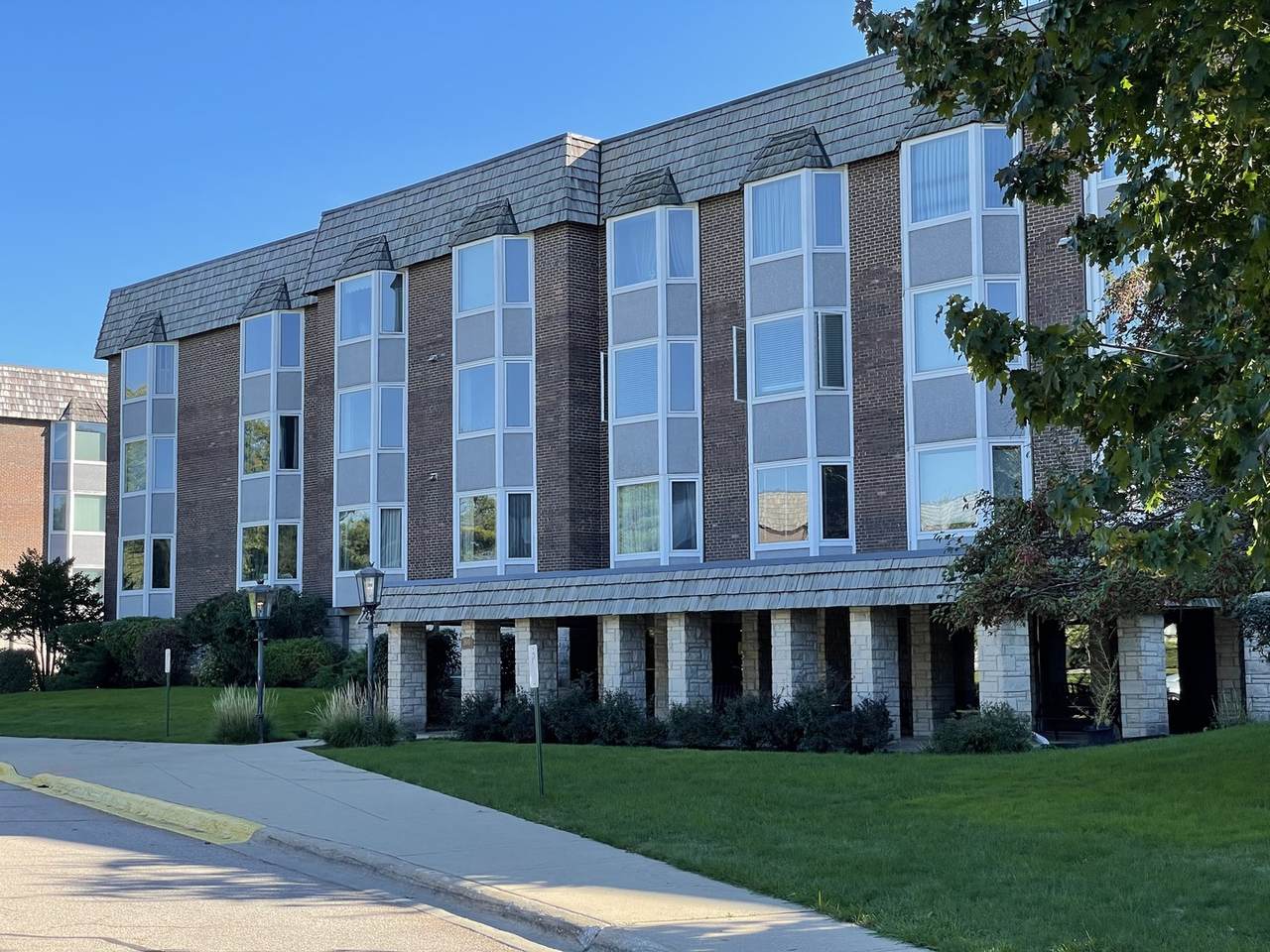 500 Thames Parkway - Photo 1