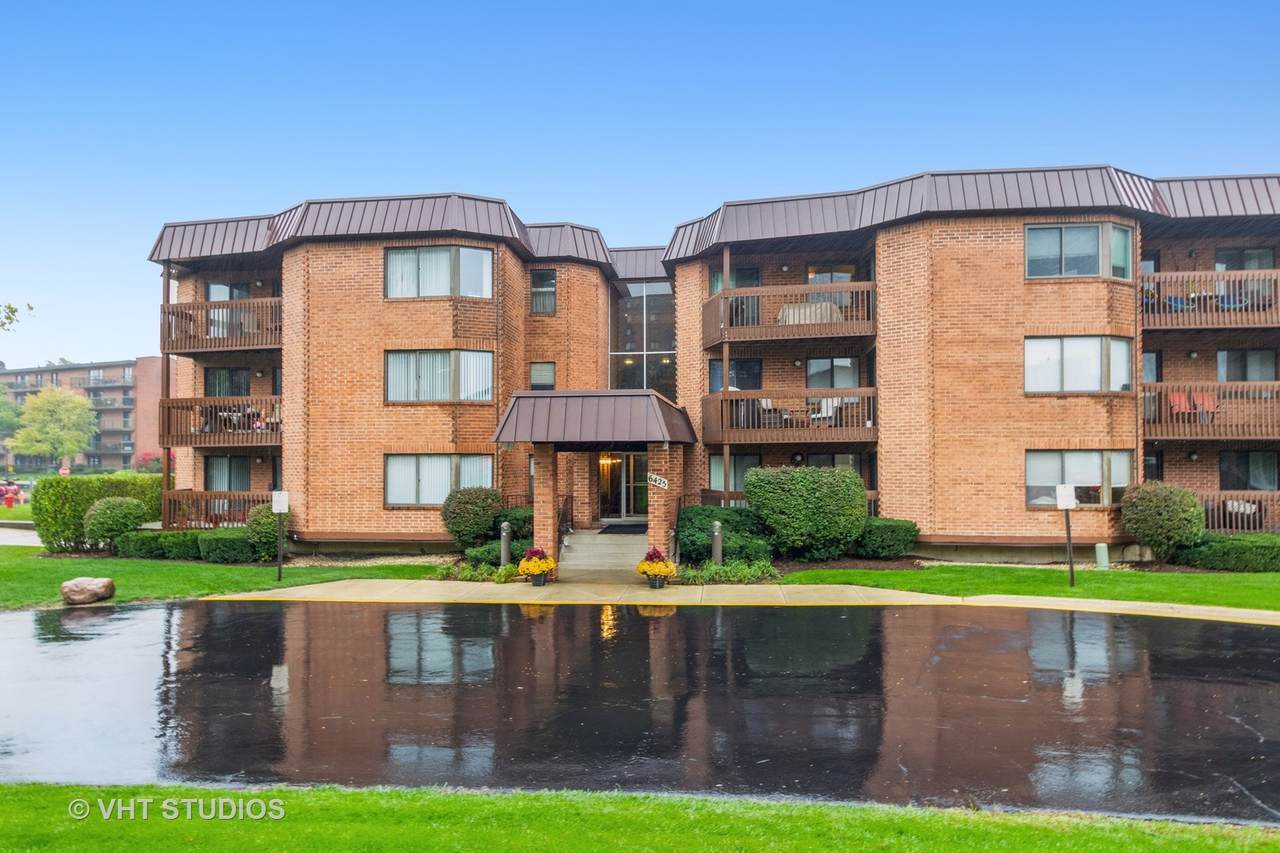6425 Clarendon Hills Road - Photo 1