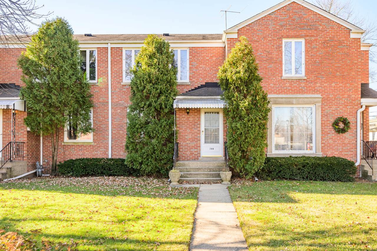 700 Broadview Avenue - Photo 1