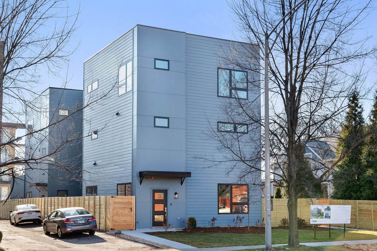 7428 Franklin Street - Photo 1