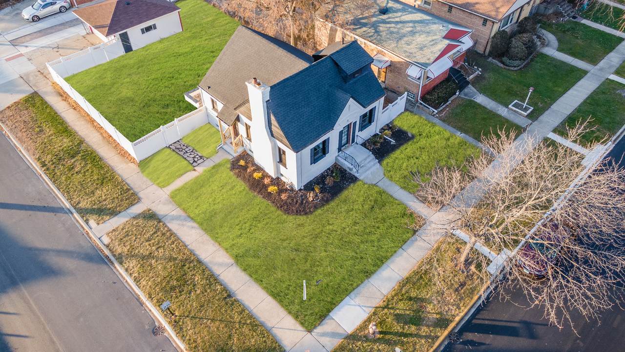 2030 21st Avenue - Photo 1