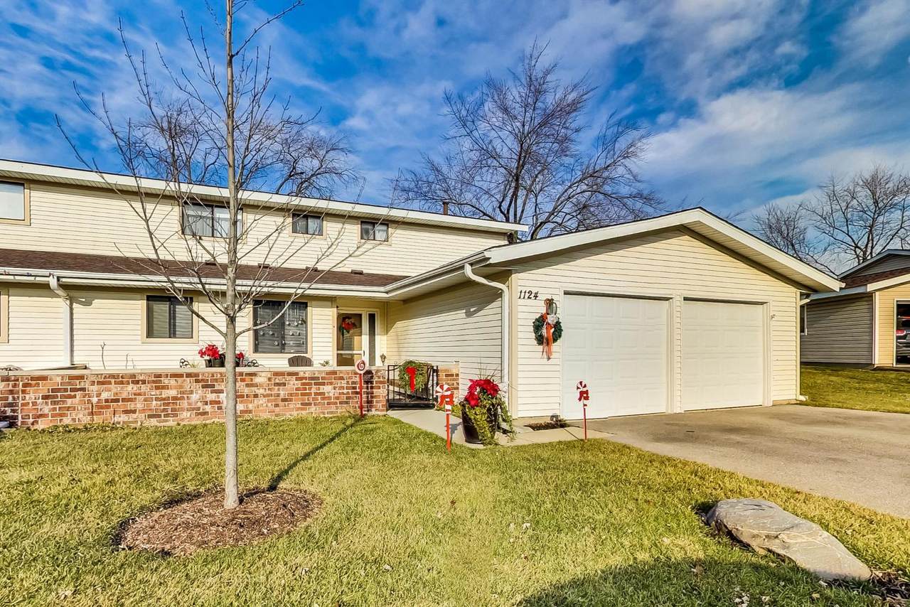 1124 Stonington Court - Photo 1
